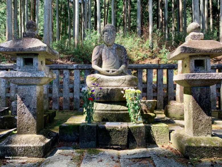 片倉家廟所