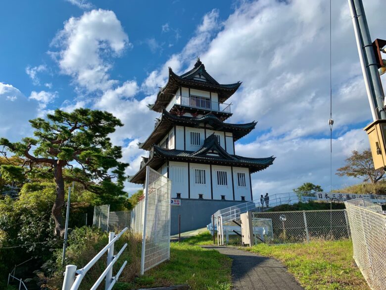 弍之丸から望む松島城